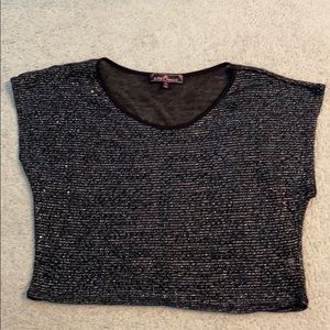 Women’s crop top